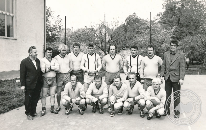 FK Slavoj Sládkovičovo - starí páni